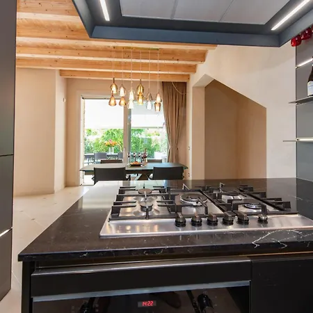 Mgh Luxury - Caesar E05 Apartment *