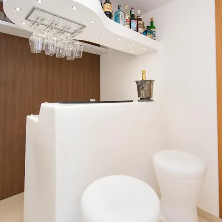 Mgh Luxury - Caesar E05 *