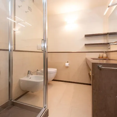 Mgh Luxury - Caesar E05 Apartment Sirmione